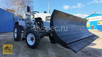 Минитрактор Феникс Р-2L с отвалом